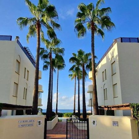 Beachfront Neptuno I, Complex,Views,Pool,Garden, Elviria Μαρμπέλλα Εξωτερικό φωτογραφία