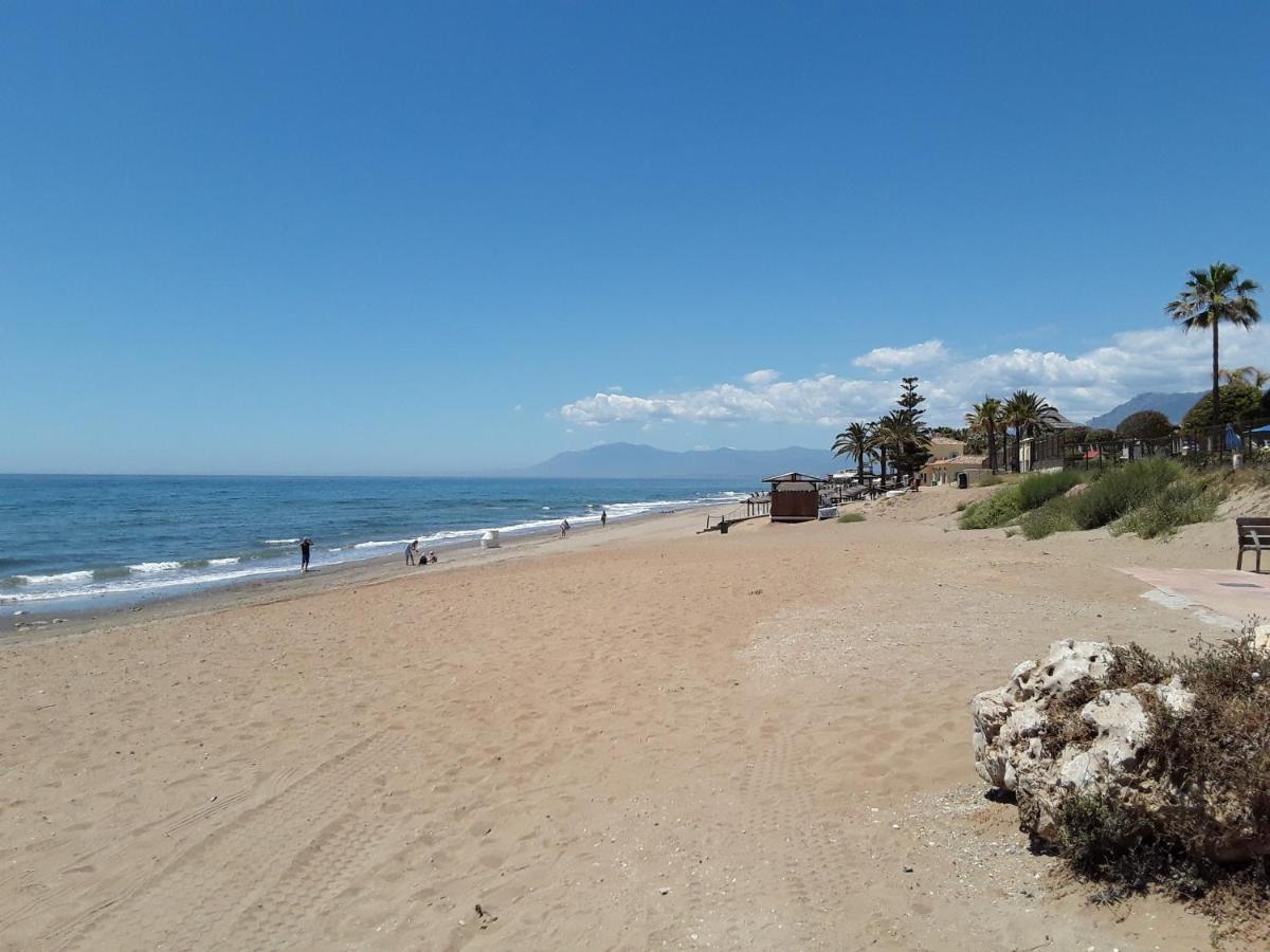 Beachfront Neptuno I, Complex,Views,Pool,Garden, Elviria Μαρμπέλλα Εξωτερικό φωτογραφία