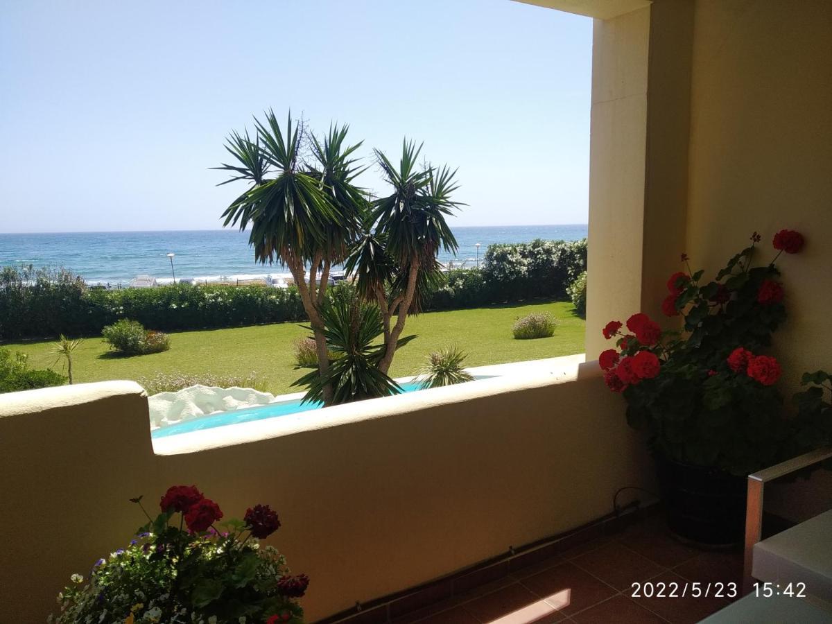 Beachfront Neptuno I, Complex,Views,Pool,Garden, Elviria Μαρμπέλλα Εξωτερικό φωτογραφία