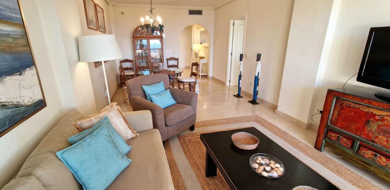 Beachfront Neptuno I, Complex,Views,Pool,Garden, Elviria Μαρμπέλλα Εξωτερικό φωτογραφία