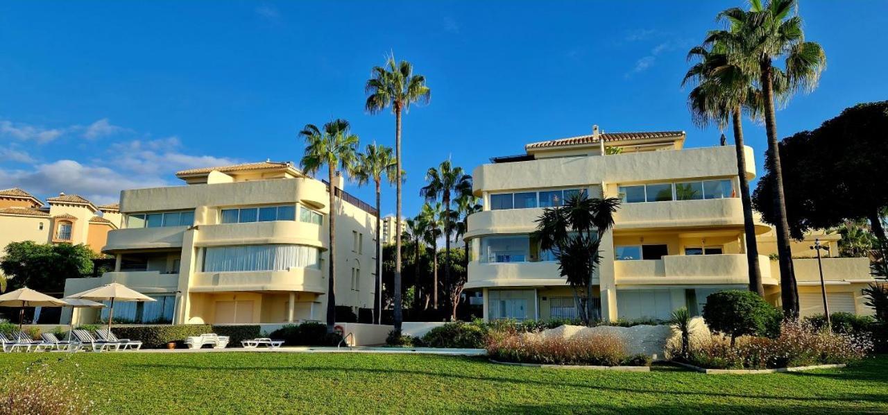 Beachfront Neptuno I, Complex,Views,Pool,Garden, Elviria Μαρμπέλλα Εξωτερικό φωτογραφία